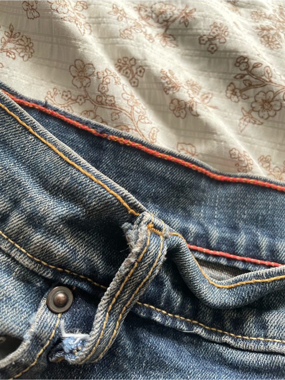 Levi's  Dark Blue Denim Cotton Midi Skirt with Back Pocket Stitching - Picture 4 of 10